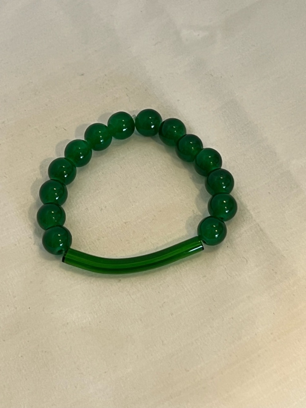 Green Glass Bracelet - Picture 2 of 3